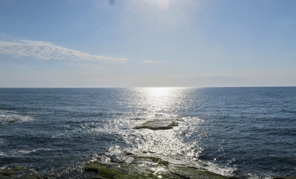 Motljusbild med obruten havsutsikt fick vi denna morgon i Torrevieja- 