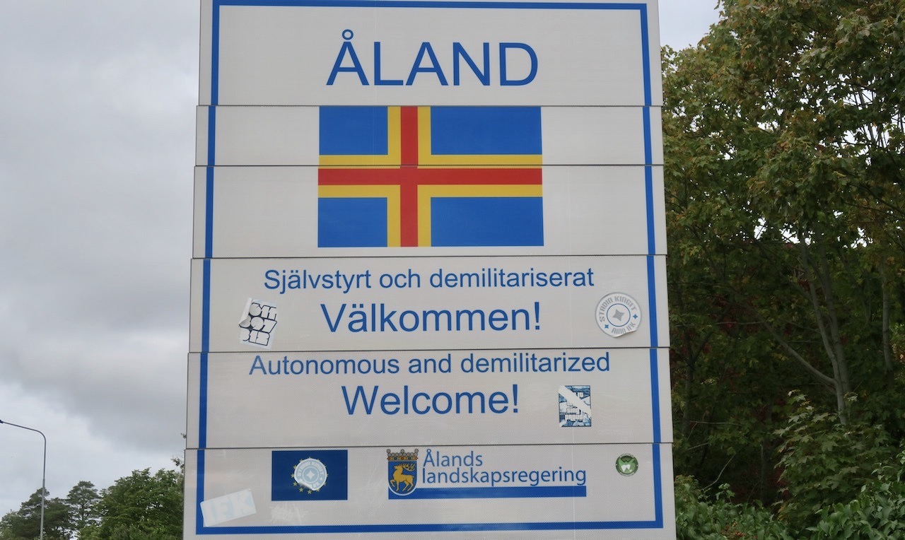 Välkommen till Mariehamn och Åland. "Självstyrt och demilitariserat" 